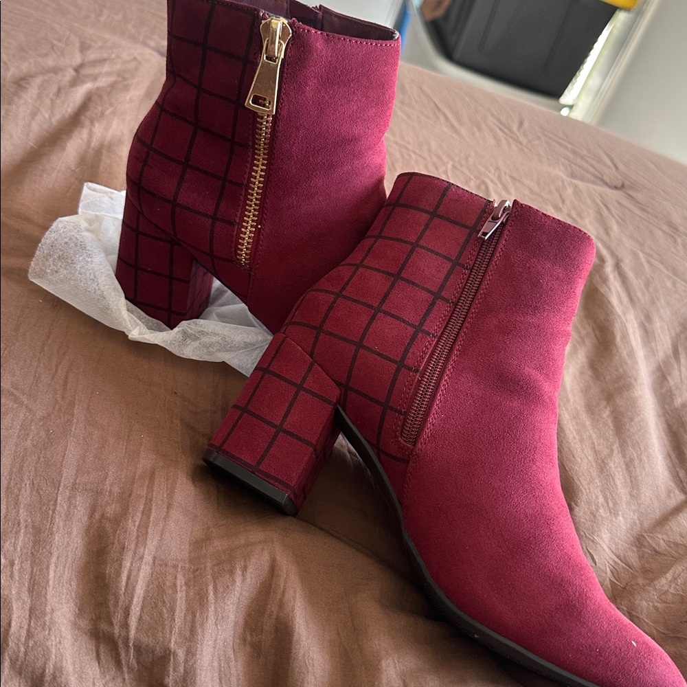 Red Plaid Ankle Boots with Zipper